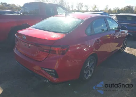 2021 Kia Forte Lxs из США, поврежденный, VIN 3KPF24AD8ME360076